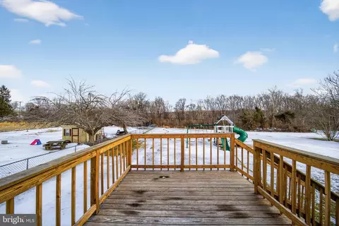 Exterior - 13102 Gerry Rd, Clinton, MD 20735 photo 6 of 9