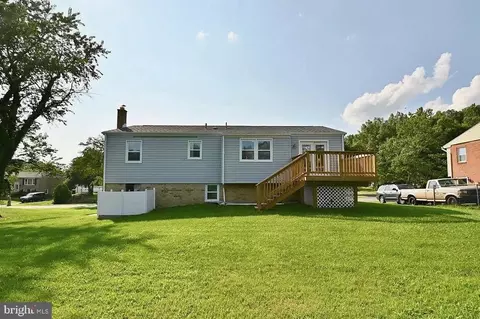 Exterior - 13102 Gerry Rd, Clinton, MD 20735 photo 7 of 9