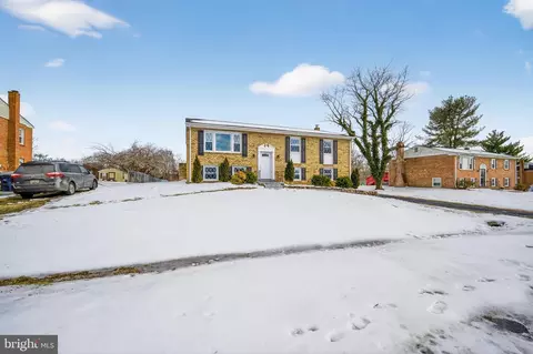 Exterior - 13102 Gerry Rd, Clinton, MD 20735 photo 2 of 9