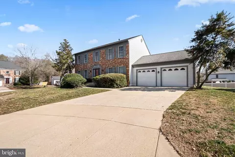 8719 Brazke Ct, Clinton, MD 20735
