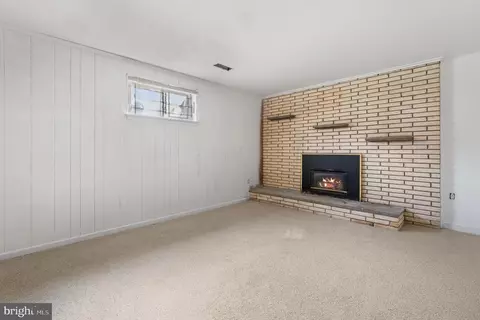Living - 6304 Martins Ter, Lanham, MD 20706 photo 3 of 7
