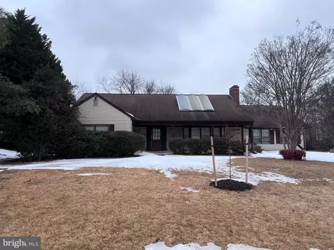 12432 Shadow Ln, Bowie, MD 20715