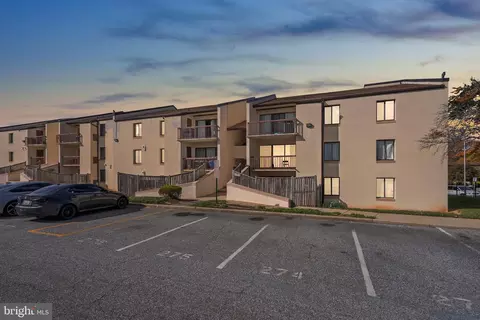 10121 Prince Pl #302-10B, Marlboro, MD 20774