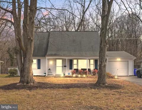 2605 Kinderbrook Ln, Bowie, MD 20715