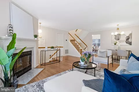 7315 Sunrise Ct, Greenbelt, MD 20770