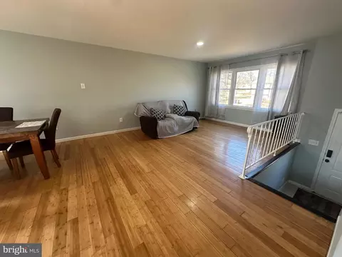 9805 Walnut Ave, Lanham, MD 20706 photo 5