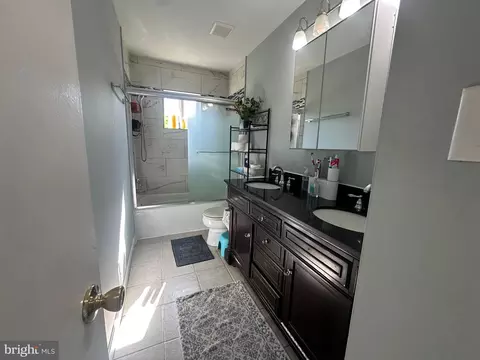 9805 Walnut Ave, Lanham, MD 20706 photo 6