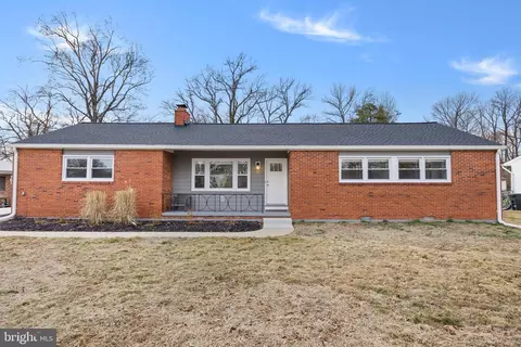 8821 W Fort Foote Ter, Fort Washington, MD 20744