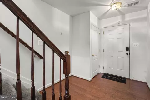 Entry Way - 7114 Beissel Ct, Brandywine, MD 20613 photo 8 of 10