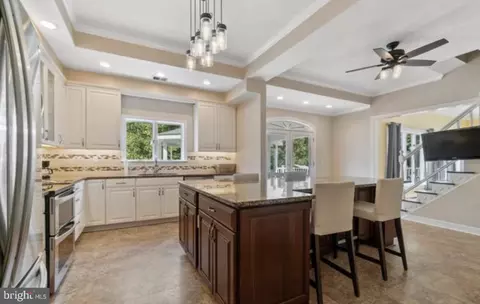 11615 Bonaventure Dr, Marlboro, MD 20774
