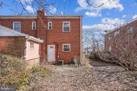 Exterior - 8422 12th Ave, Silver Spring, MD 20903 photo 2 of 10