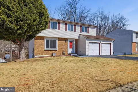 Exterior - 6410 Killarney St, Clinton, MD 20735 photo 2 of 8