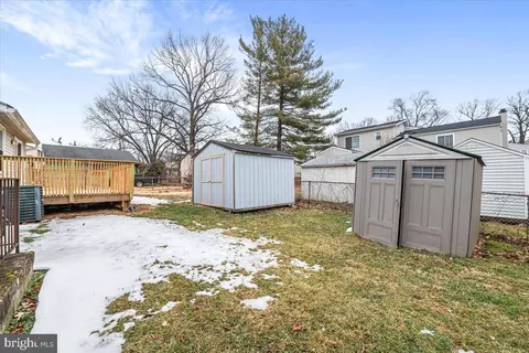 Exterior - 8624 Irvin Ave, Lanham, MD 20706 photo 4 of 4