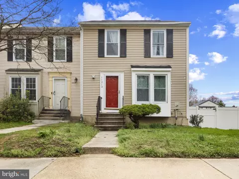 11213 Westport Dr, Bowie, MD 20720