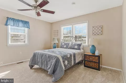 Bedroom - 9012 Phyllis Dr, Clinton, MD 20735 photo 4 of 7