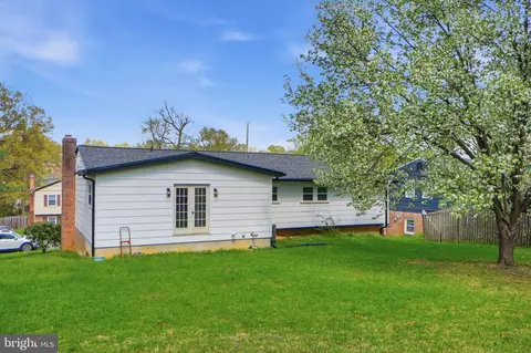 7109 Lois Ln, Lanham, MD 20706 photo 40