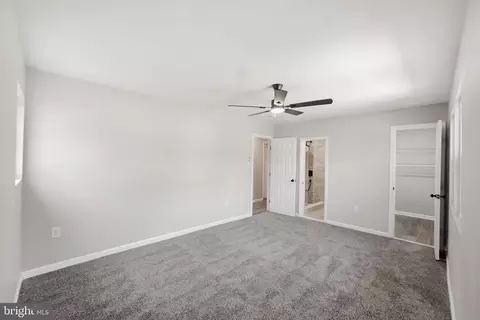 7109 Lois Ln, Lanham, MD 20706 photo 17
