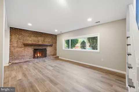 7109 Lois Ln, Lanham, MD 20706 photo 29