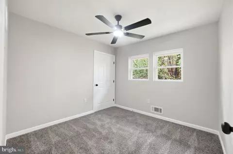 7109 Lois Ln, Lanham, MD 20706 photo 27