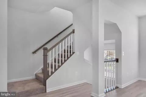 Entry Way - 9712 Vang Dr, Lanham, MD 20706 photo 5 of 19