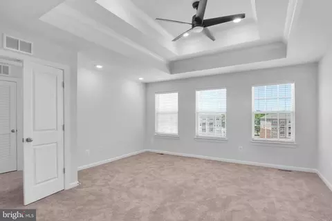 Entry Way - 9712 Vang Dr, Lanham, MD 20706 photo 9 of 19
