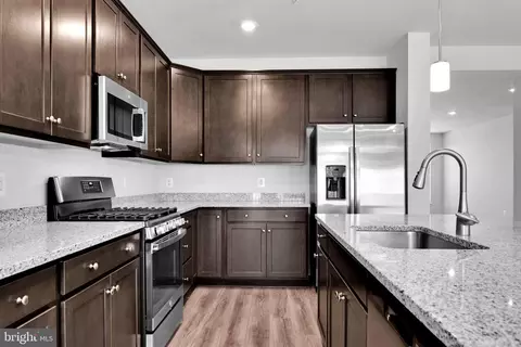 Kitchen - 9712 Vang Dr, Lanham, MD 20706 photo 4 of 6