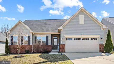 10112 Dressage Dr, Marlboro, MD 20772