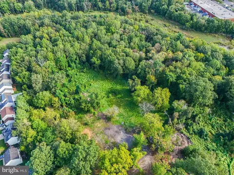 9310 Crandall Rd, Lanham, MD 20706