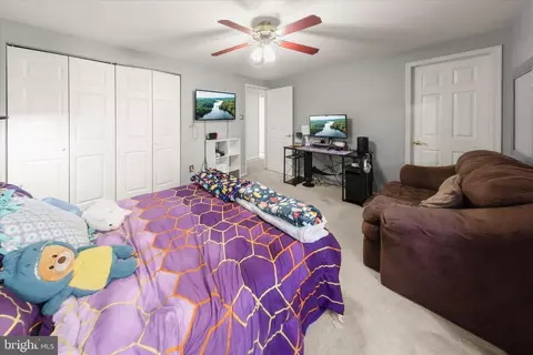 Bedroom - 15702 Appleton Ct, Bowie, MD 20716 photo 7 of 10