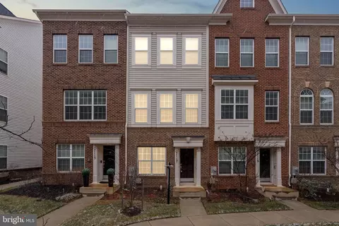 7117 Rowlock Aly, Beltsville, MD 20705