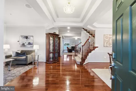 9200 Central Park Dr, Marlboro, MD 20772