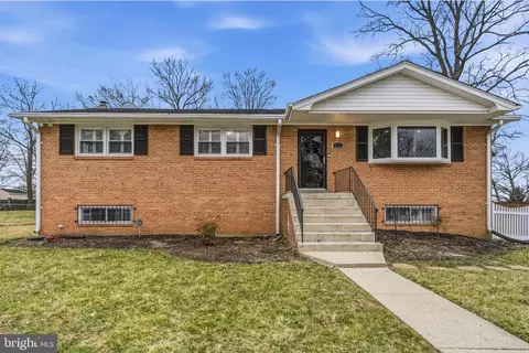 4303 Skyline Dr, Suitland, MD 20746