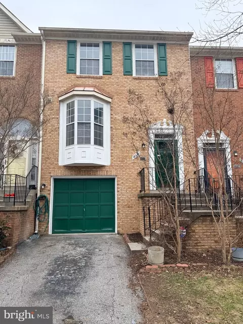 8318 Founders Woods Way, Fort Washington, MD 20744