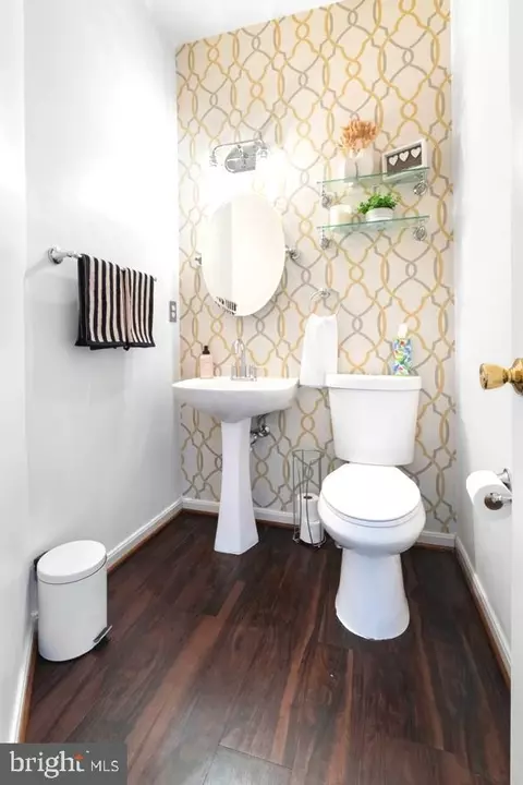 10913 Daniel Sim Ct, Marlboro, MD 20772 photo 7