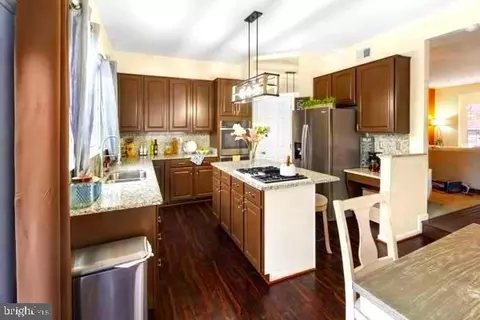 10913 Daniel Sim Ct, Marlboro, MD 20772 photo 10