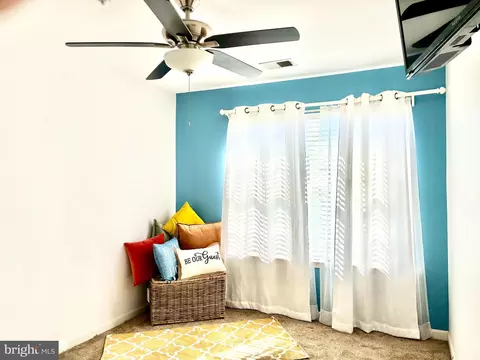 10913 Daniel Sim Ct, Marlboro, MD 20772 photo 17