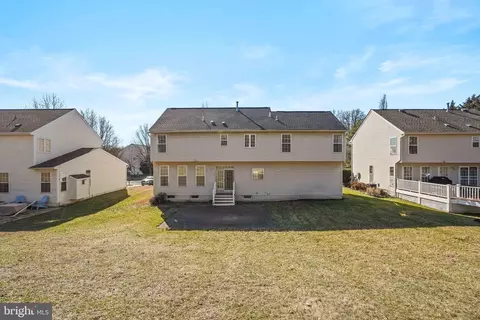 View/Area - 9602 Stuart Ln, Clinton, MD 20735 photo 1 of 1