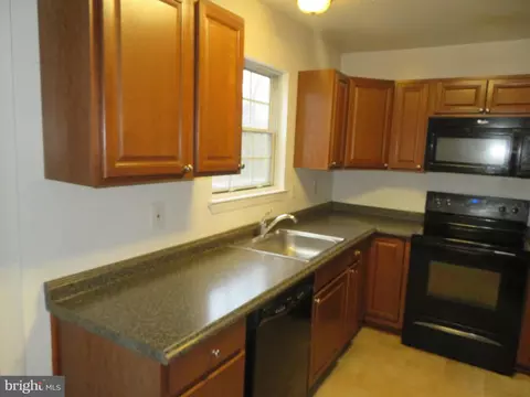 6907 Forbes Blvd, Lanham, MD 20706 photo 16