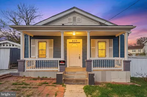 805 Eastern Ave, Capitol Heights, MD 20743