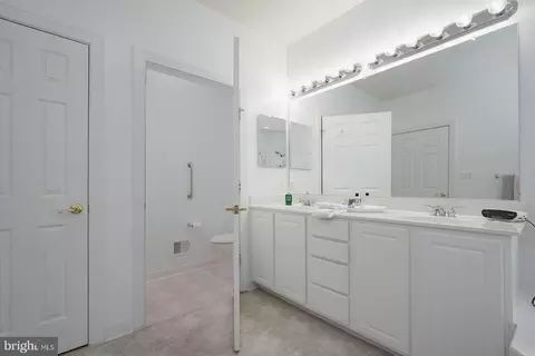 Bath - 7407 Shadow Park Ct, Laurel, MD 20707 photo 5 of 6