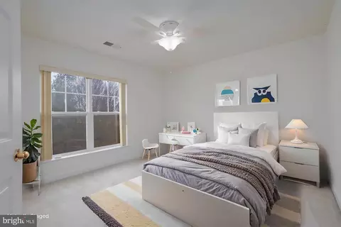 Bedroom - 7407 Shadow Park Ct, Laurel, MD 20707 photo 6 of 6