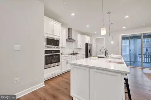 Kitchen - 1729 Mill Branch Dr, Laurel, MD 20708 photo 3 of 4