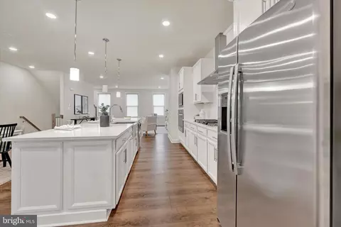 Entry Way - 1729 Mill Branch Dr, Laurel, MD 20708 photo 3 of 6