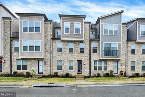 1729 Mill Branch Dr, Laurel, MD 20708