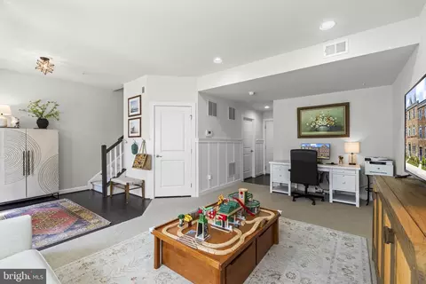 14508 Cannock Chase Chase, Laurel, MD 20707 photo 9