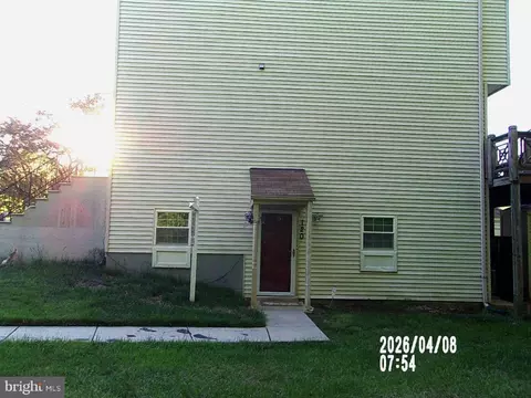120 Azalea Ct #28-1, Marlboro, MD 20774