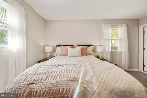 Bedroom - 6818 Groveton Dr, Clinton, MD 20735 photo 2 of 6
