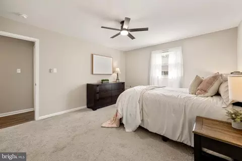 Bedroom - 6818 Groveton Dr, Clinton, MD 20735 photo 3 of 6