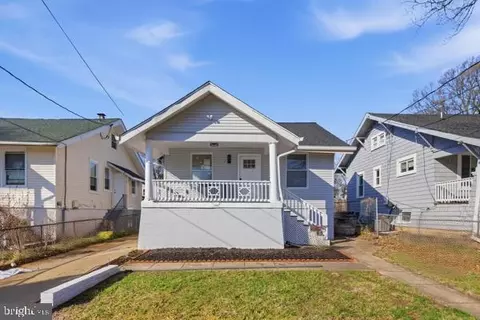 3804 40th Ave, Brentwood, MD 20722