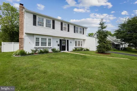 12602 Killian Ln, Bowie, MD 20715